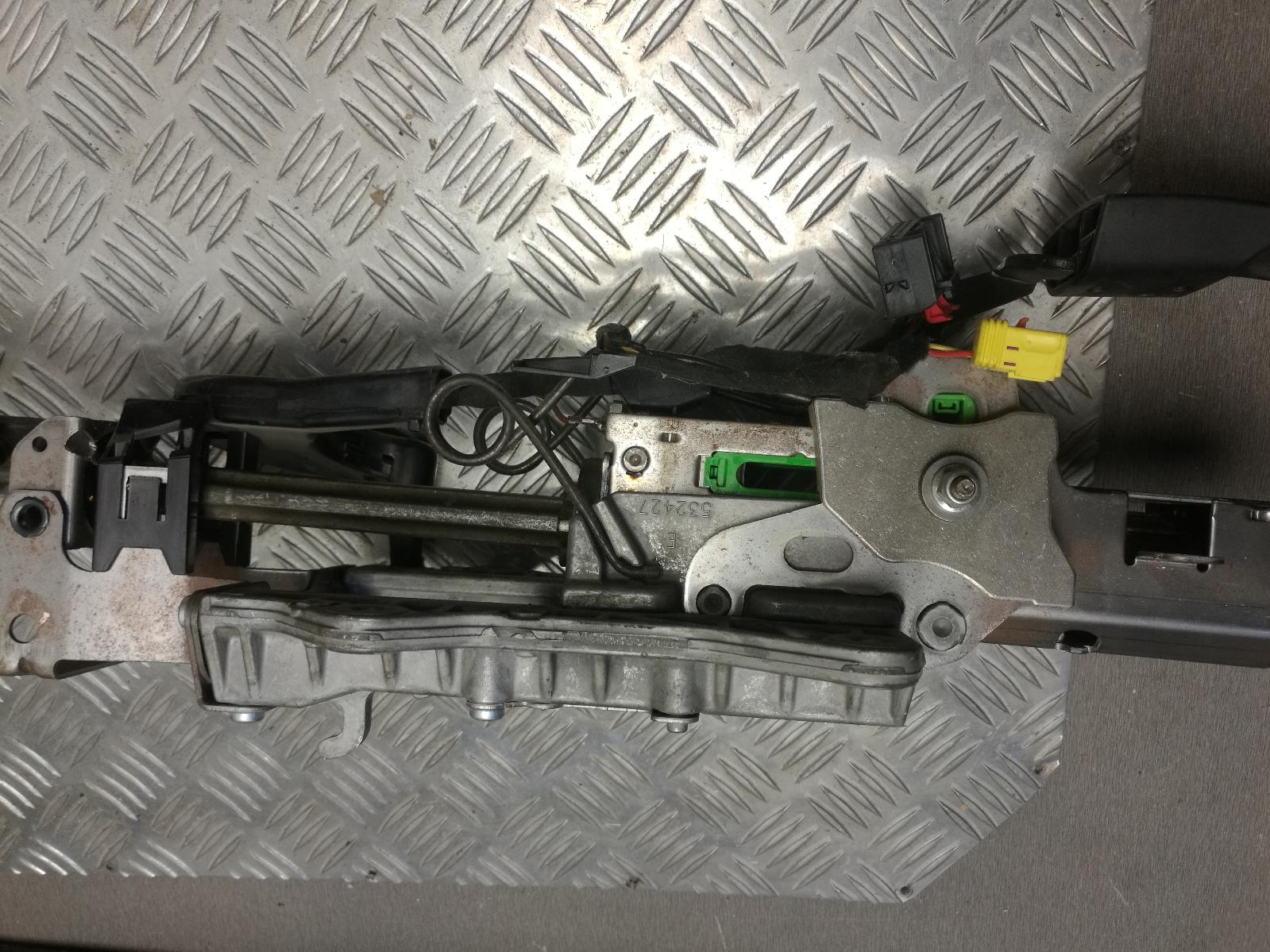 View Auto part Steering Column Volkswagen Golf 2006
