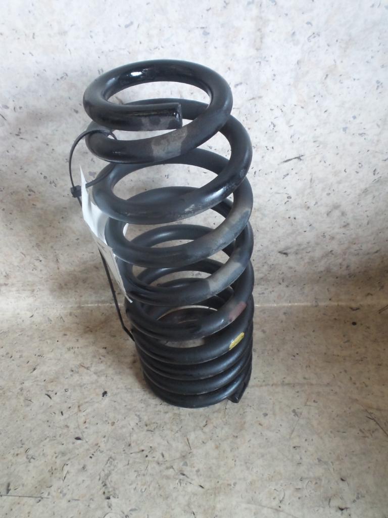 View Auto part Rear Coil Spring Mitsubishi Lancer 1998