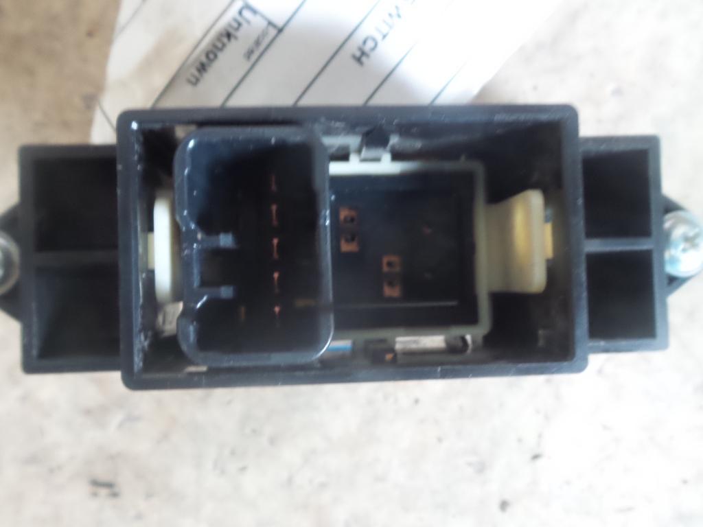 2005 Mitsubishi Lancer Pwr Dr Wind Switch View Auto part Pwr Dr Wind Switch Mitsubishi Lancer 2005