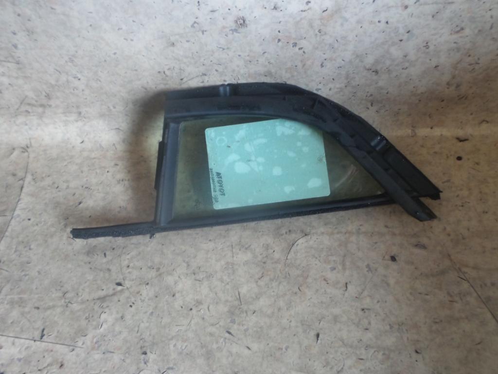 View Auto part Right Front 1/4 Door Glass Toyota Yaris 2007