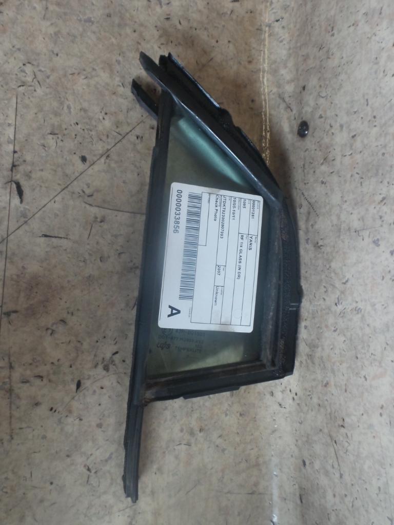 View Auto part Right Front 1/4 Door Glass Toyota Yaris 2007
