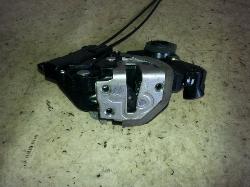 View Auto part Door/Boot/Gate Lock Toyota Yaris 2007