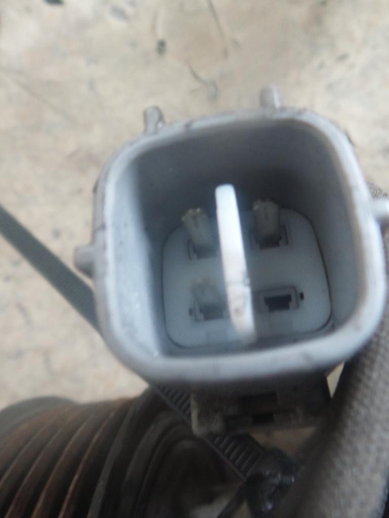 View Auto part A/C Compressor Toyota Mr2 2003