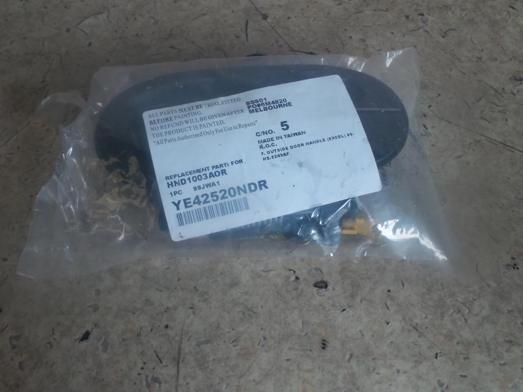 1998 Hyundai Excel Door Handle View Auto part Door Handle Hyundai Excel 1998