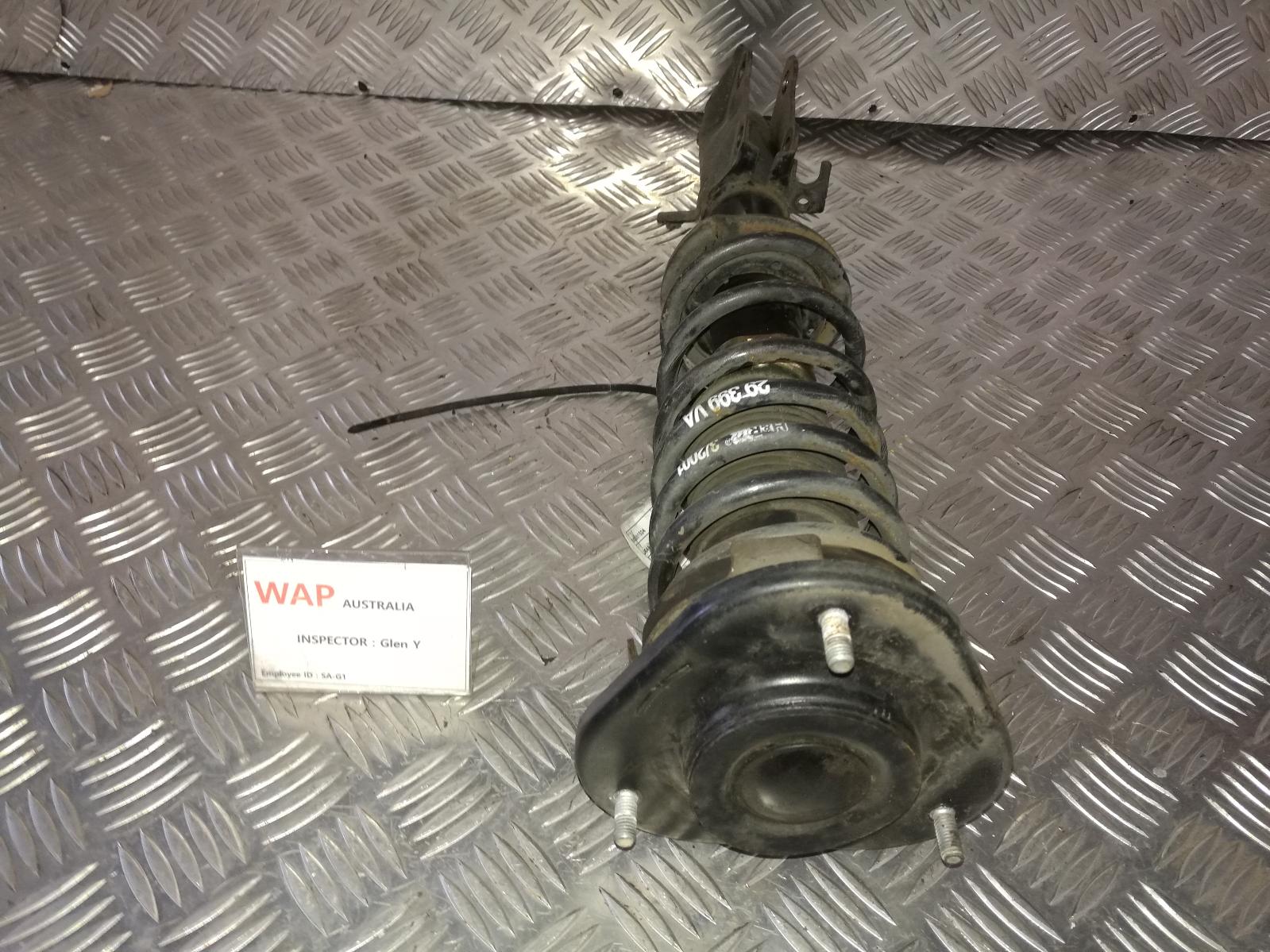 View Auto part Right Front Strut Toyota Mr2 2003