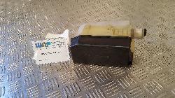 View Auto part Fuse Box Toyota Mr2 2003
