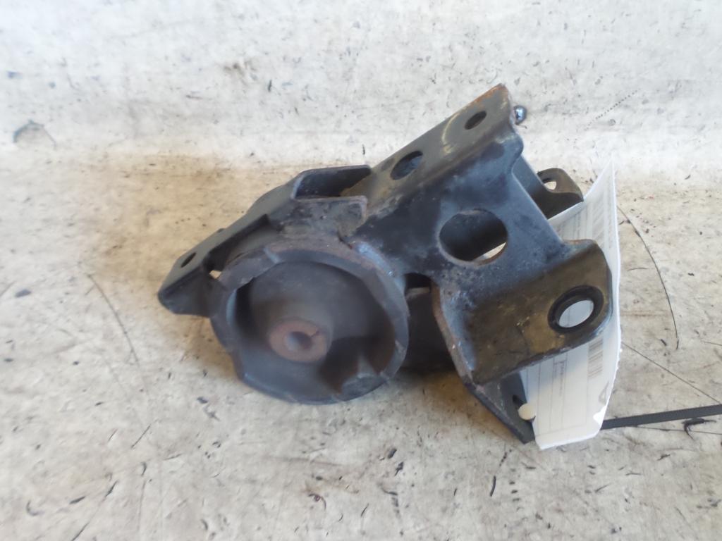View Auto part Mount Toyota Mr2 2003