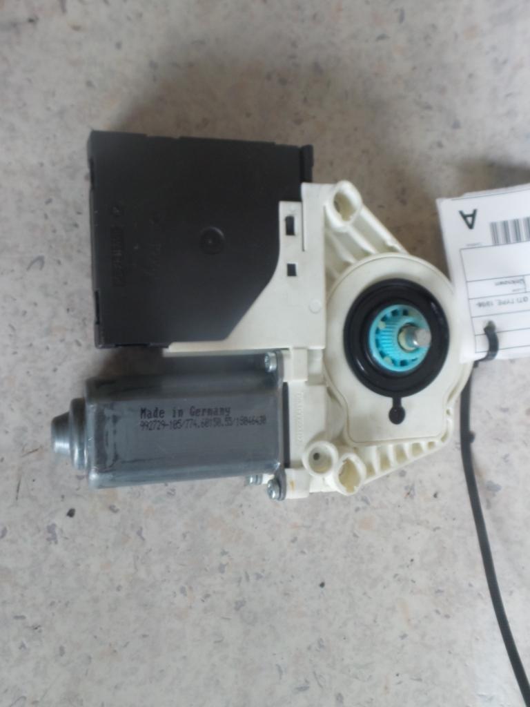 View Auto part Right Front Window Reg/Motor Volkswagen Golf 2006