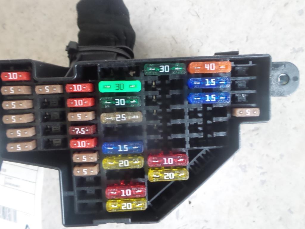Fuse Box Golf Volkswagen 2006