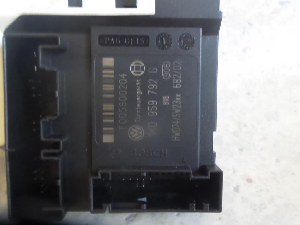 View Auto part Left Front Window Reg/Motor Volkswagen Golf 2006