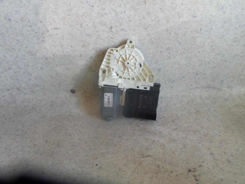 View Auto part Left Front Window Reg/Motor Volkswagen Golf 2006