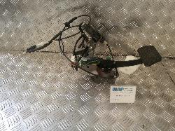 View Auto part Pedal Assembly Mazda 6 2006