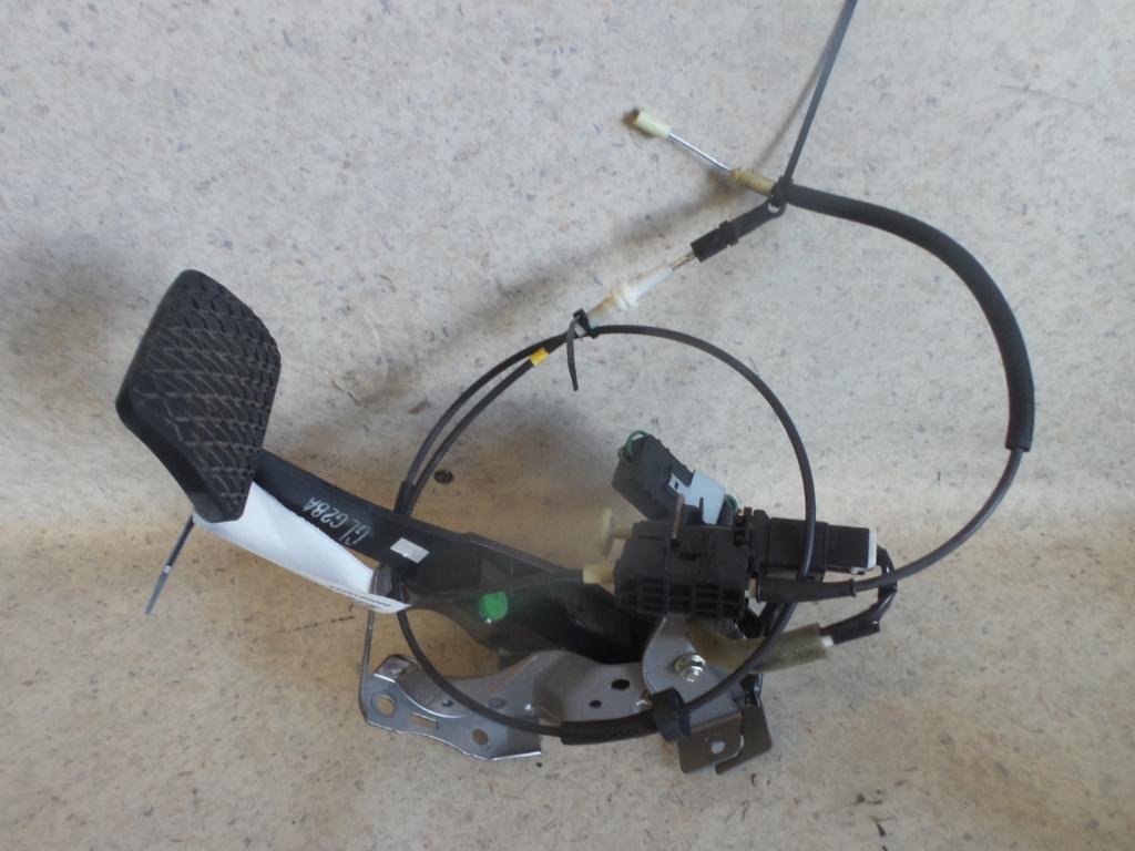 View Auto part Pedal Assembly Mazda 6 2006