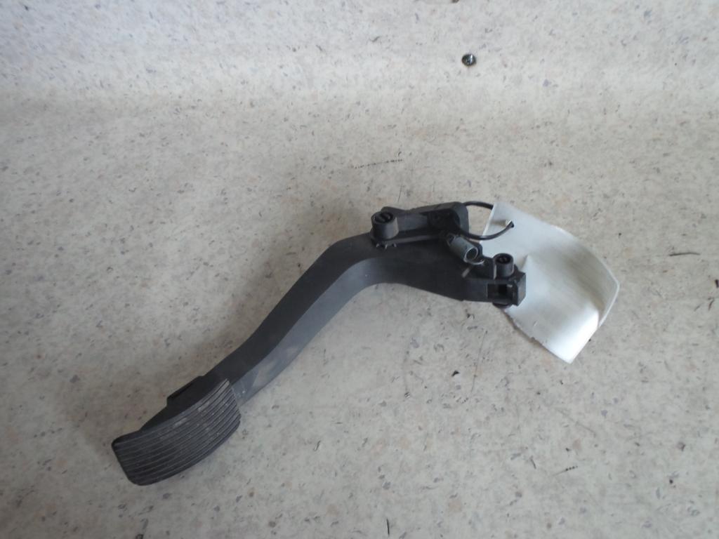 1999 Mercedes M Class Pedal Assembly View Auto part Pedal Assembly Mercedes M Class 1999