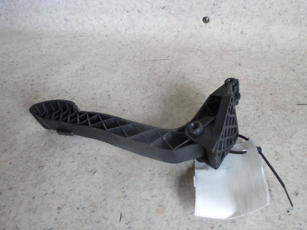 1999 Mercedes M Class Pedal Assembly View Auto part Pedal Assembly Mercedes M Class 1999