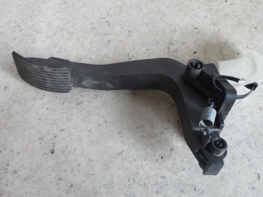 1999 Mercedes M Class Pedal Assembly View Auto part Pedal Assembly Mercedes M Class 1999