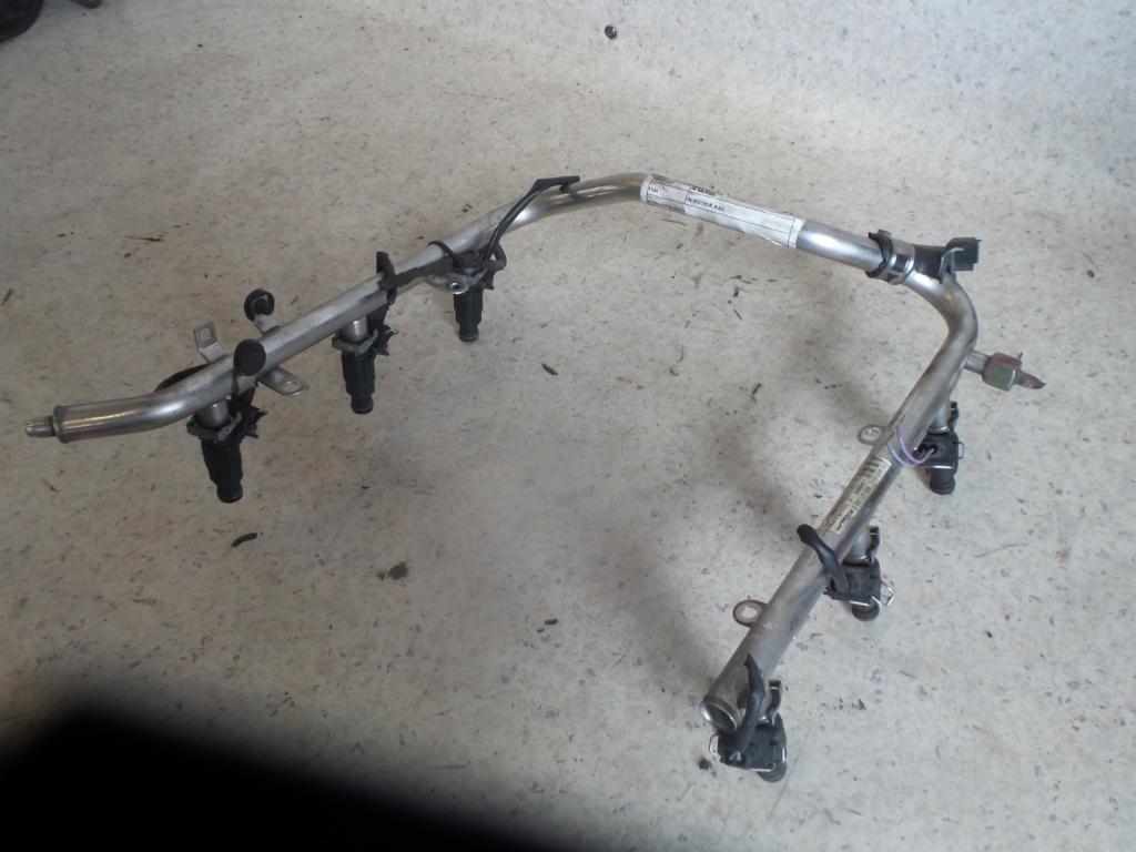 1999 Mercedes M Class Injection Rail View Auto part Injection Rail Mercedes M Class 1999