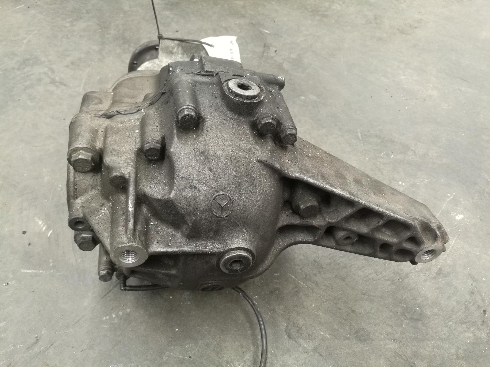 1999 Mercedes M Class Differential Centre View Auto part Differential Centre Mercedes M Class 1999