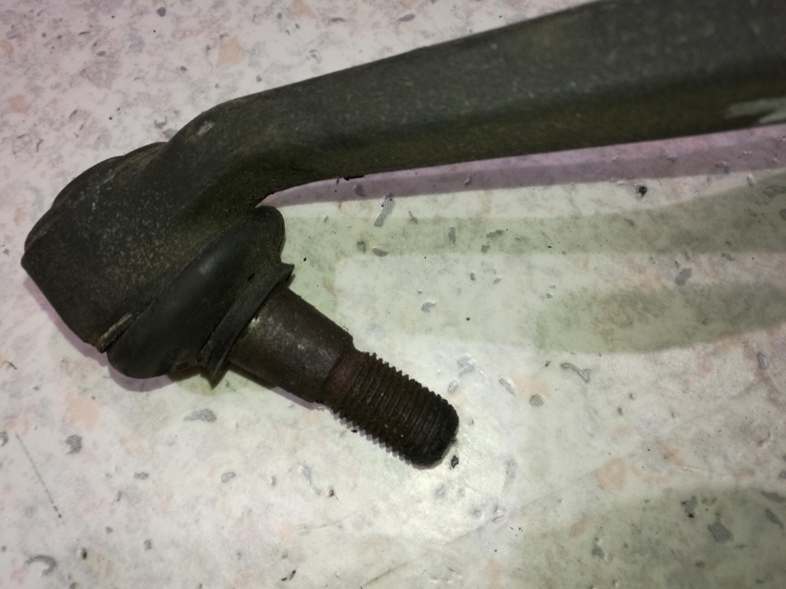 1999 Mercedes M Class Right Rear Trailing Arm View Auto part Right Rear Trailing Arm Mercedes M Class 1999