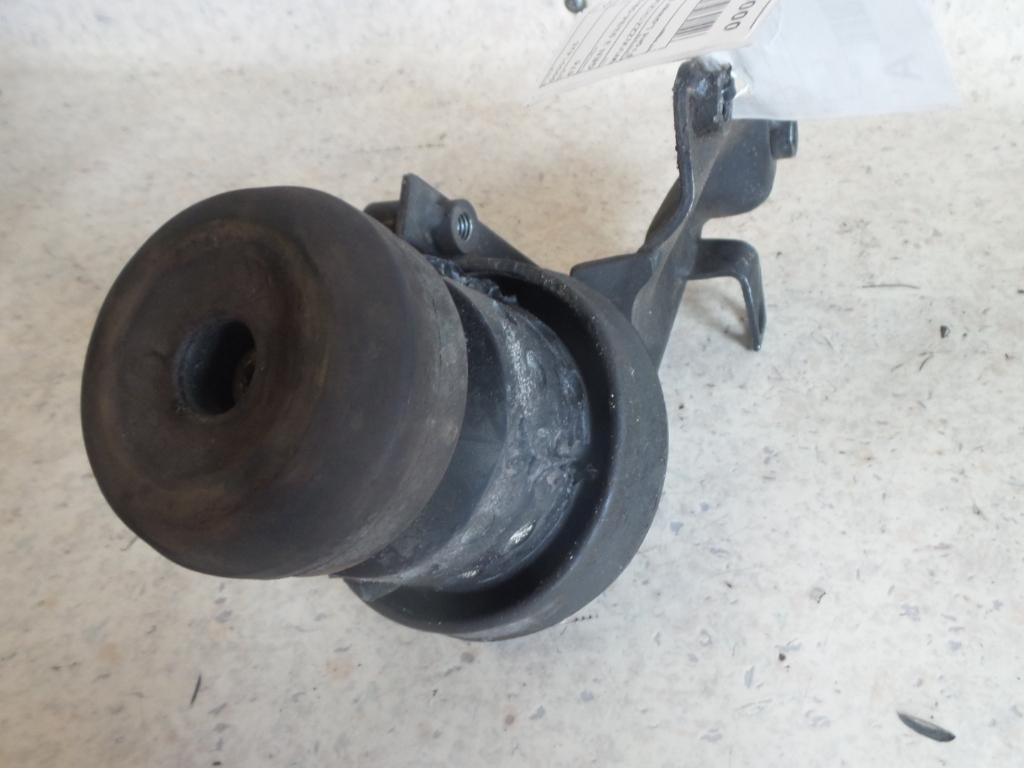 1997 Volkswagen Golf Mount View Auto part Mount Volkswagen Golf 1997
