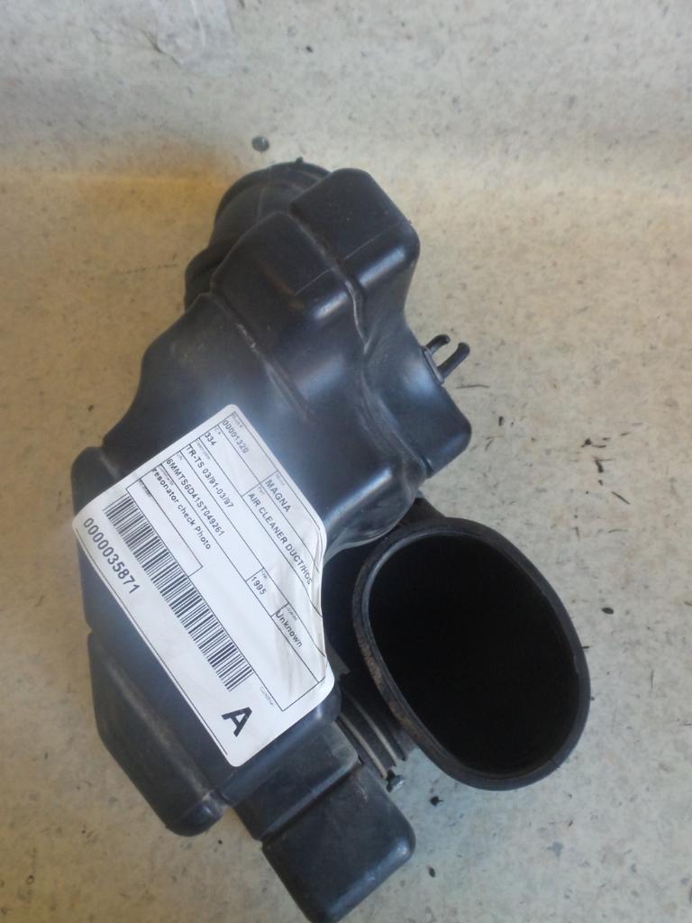 View Auto part Air Cleaner Duct/Hos Mitsubishi Magna 1995