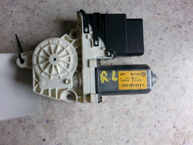 2001 Volkswagen Bora Left Rear Wnd Reg/Motor View Auto part Left Rear Wnd Reg/Motor Volkswagen Bora 2001