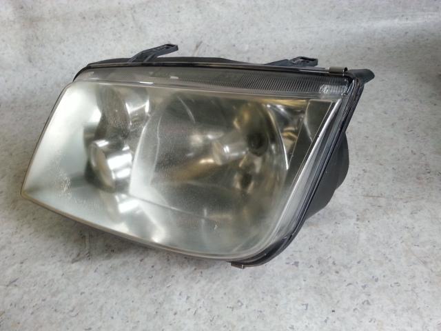 View Auto part Left Headlamp Volkswagen Bora 2001