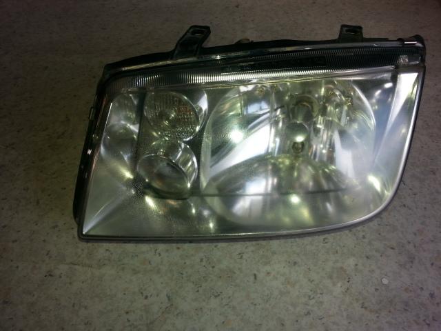 View Auto part Left Headlamp Volkswagen Bora 2001
