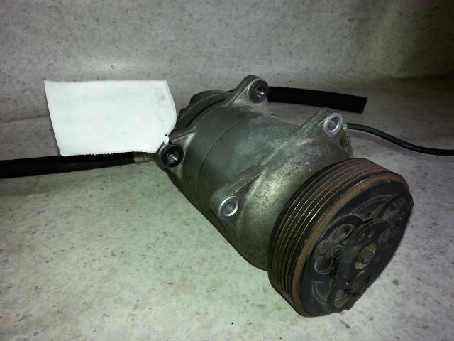 2001 Volkswagen Bora A/C Compressor View Auto part A/C Compressor Volkswagen Bora 2001