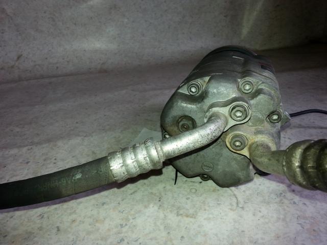 2001 Volkswagen Bora A/C Compressor View Auto part A/C Compressor Volkswagen Bora 2001