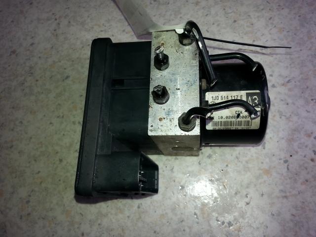 2001 Volkswagen Bora Abs Pump/Modulator View Auto part Abs Pump/Modulator Volkswagen Bora 2001