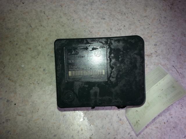 2001 Volkswagen Bora Abs Pump/Modulator View Auto part Abs Pump/Modulator Volkswagen Bora 2001