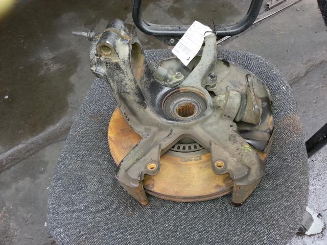 View Auto part Right Front Hub Assembly Volkswagen Bora 2001