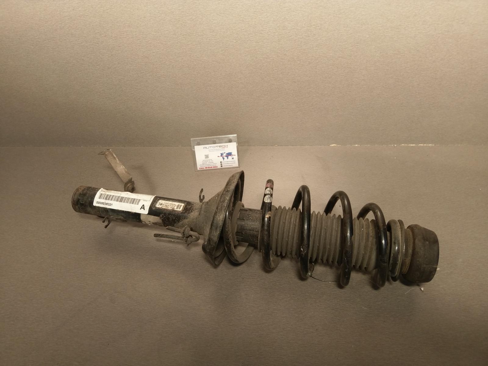 2001 Volkswagen Bora Left Front Strut View Auto part Left Front Strut Volkswagen Bora 2001