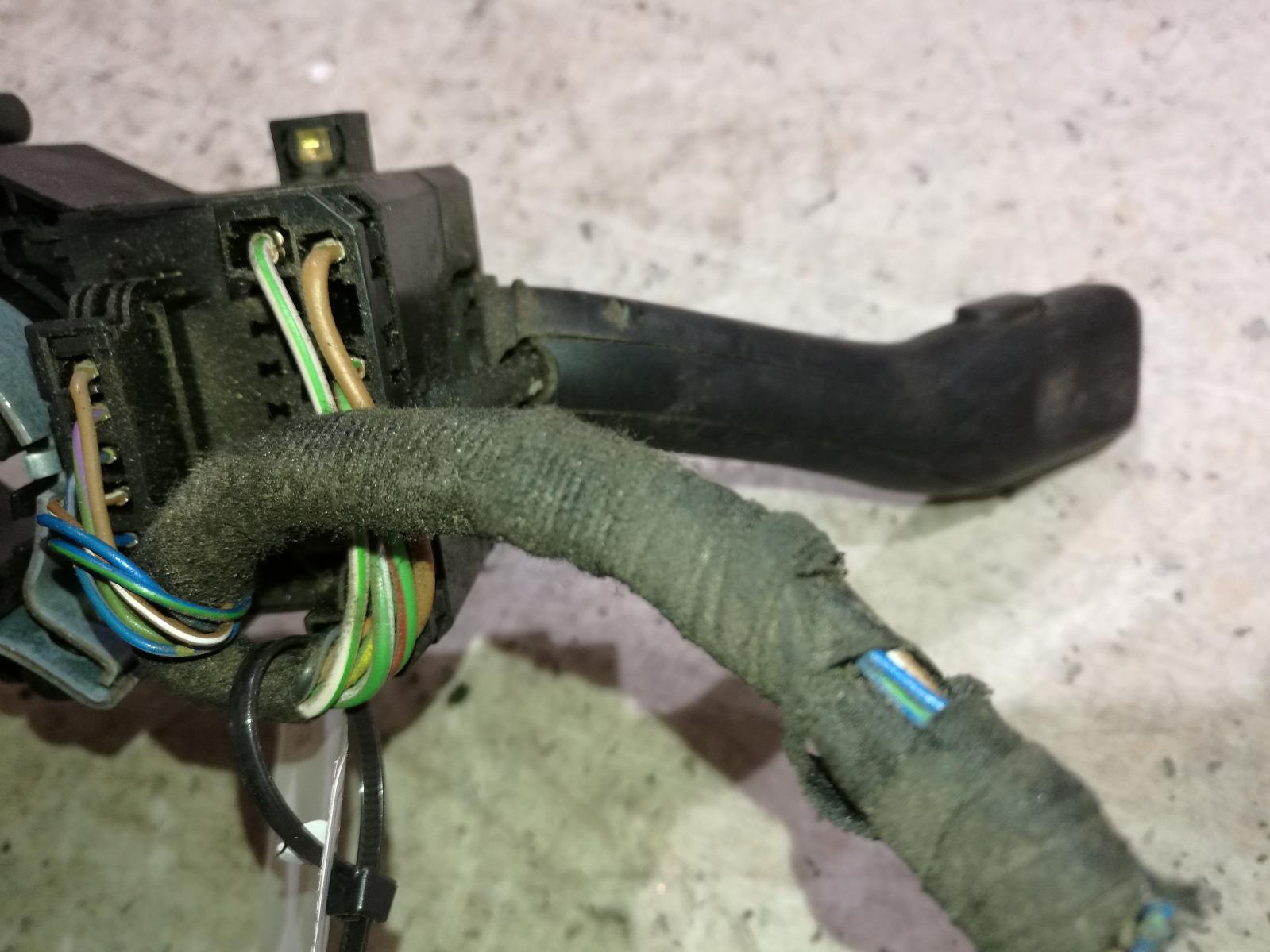2001 Volkswagen Bora Combination Switch View Auto part Combination Switch Volkswagen Bora 2001
