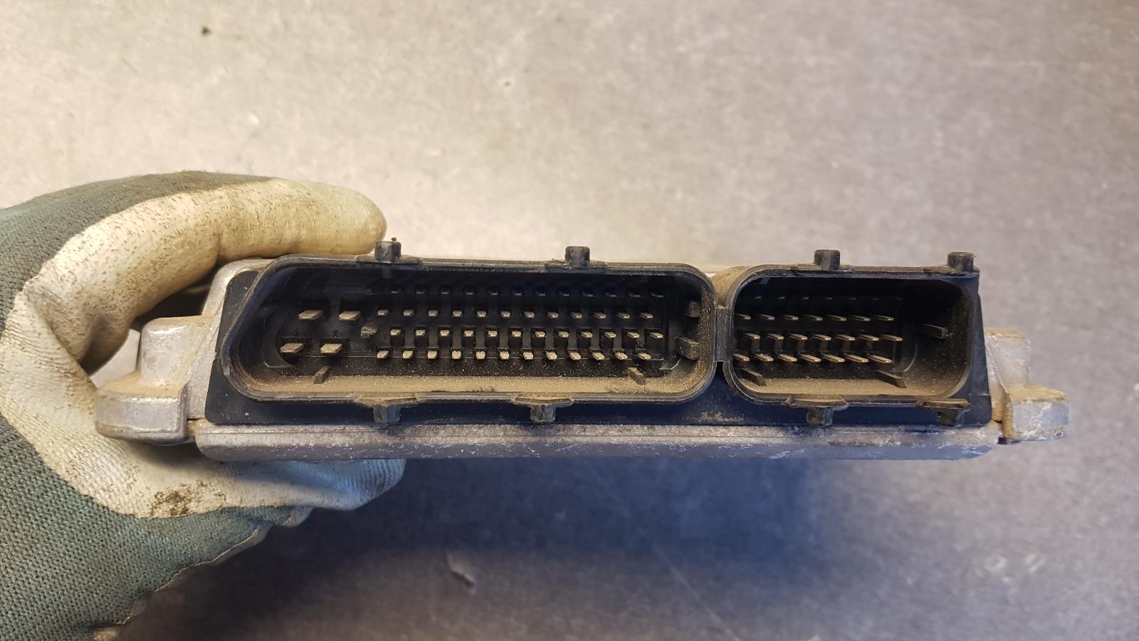 2001 Volkswagen Bora Ecu View Auto part Ecu Volkswagen Bora 2001