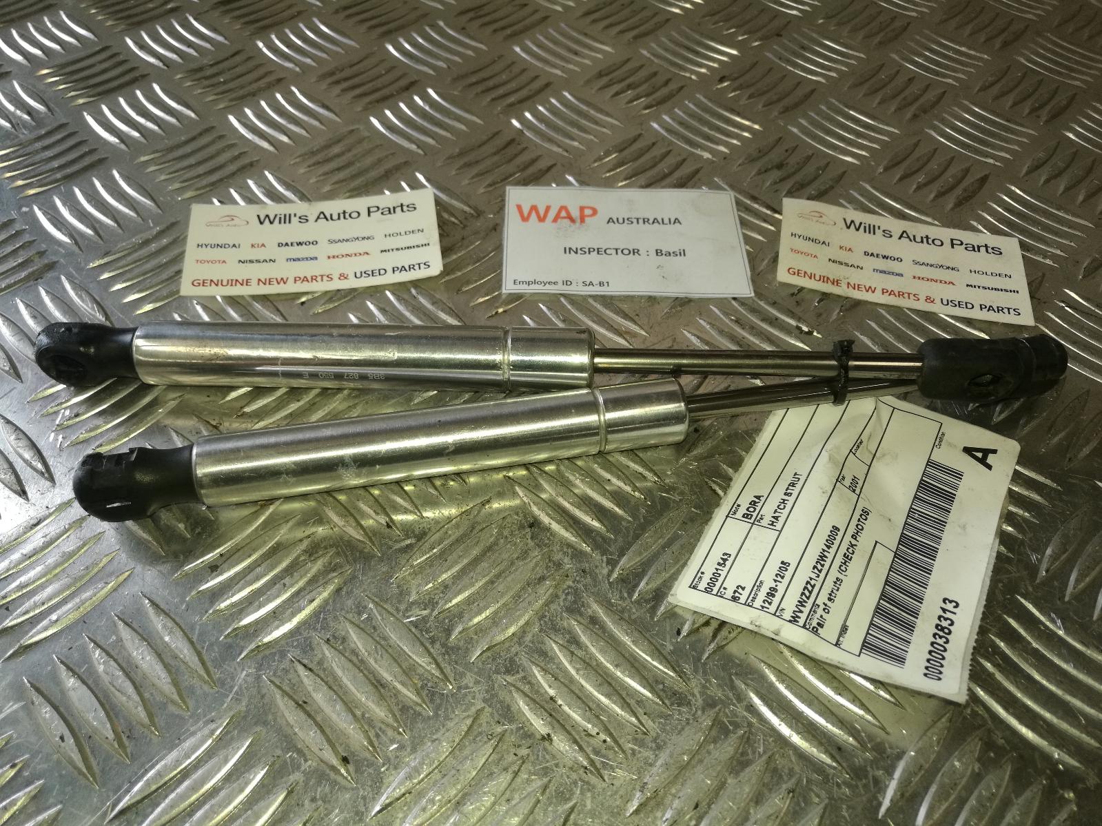 2001 Volkswagen Bora Hatch Strut View Auto part Hatch Strut Volkswagen Bora 2001