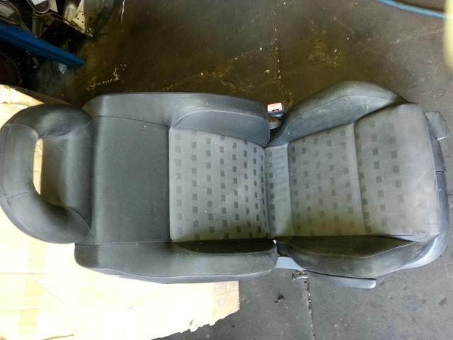 View Auto part Front Seat Volkswagen Bora 2001