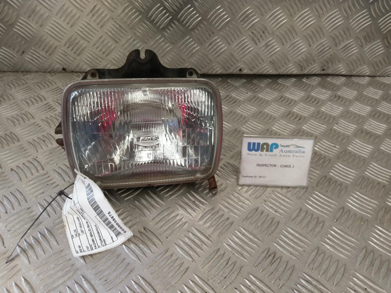 View Auto part Left Headlamp Toyota Hilux 1995