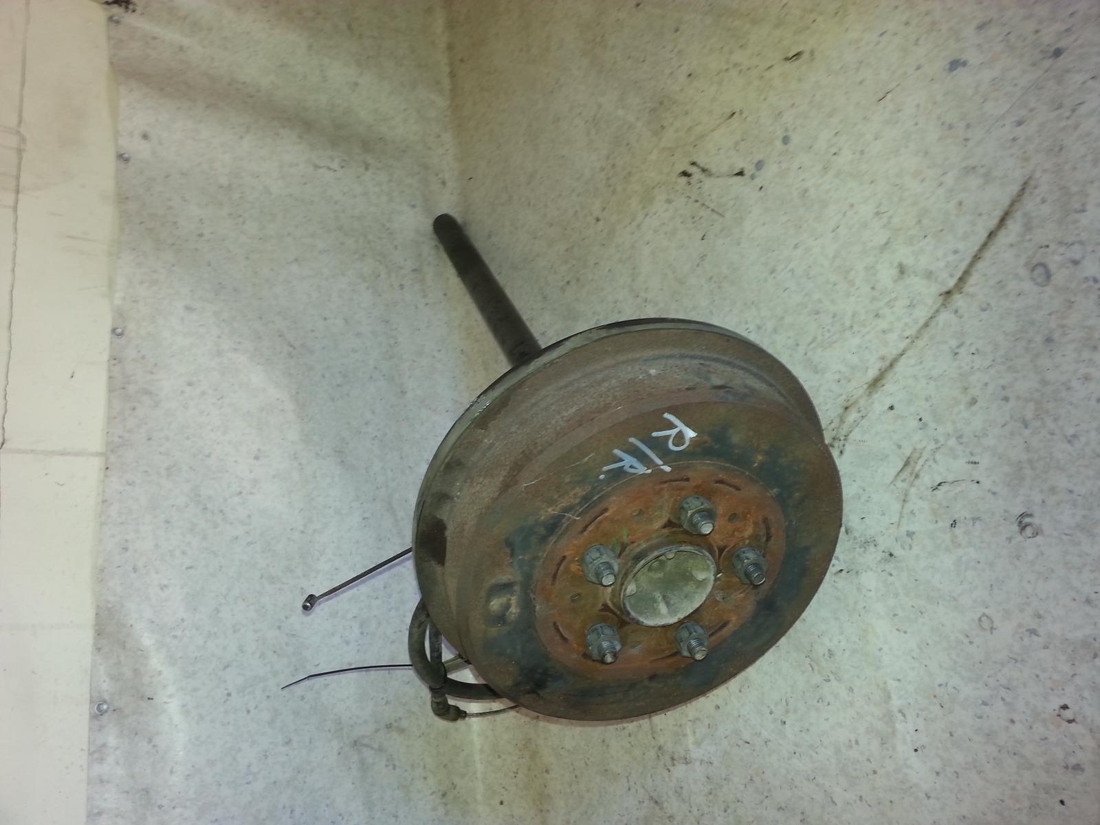 View Auto part Right Driveshaft Toyota Hilux 1995