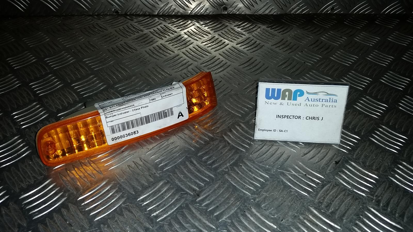 1992 Honda Prelude Left Indicator/Fog/Side View Auto part Left Indicator/Fog/Side Honda Prelude 1992