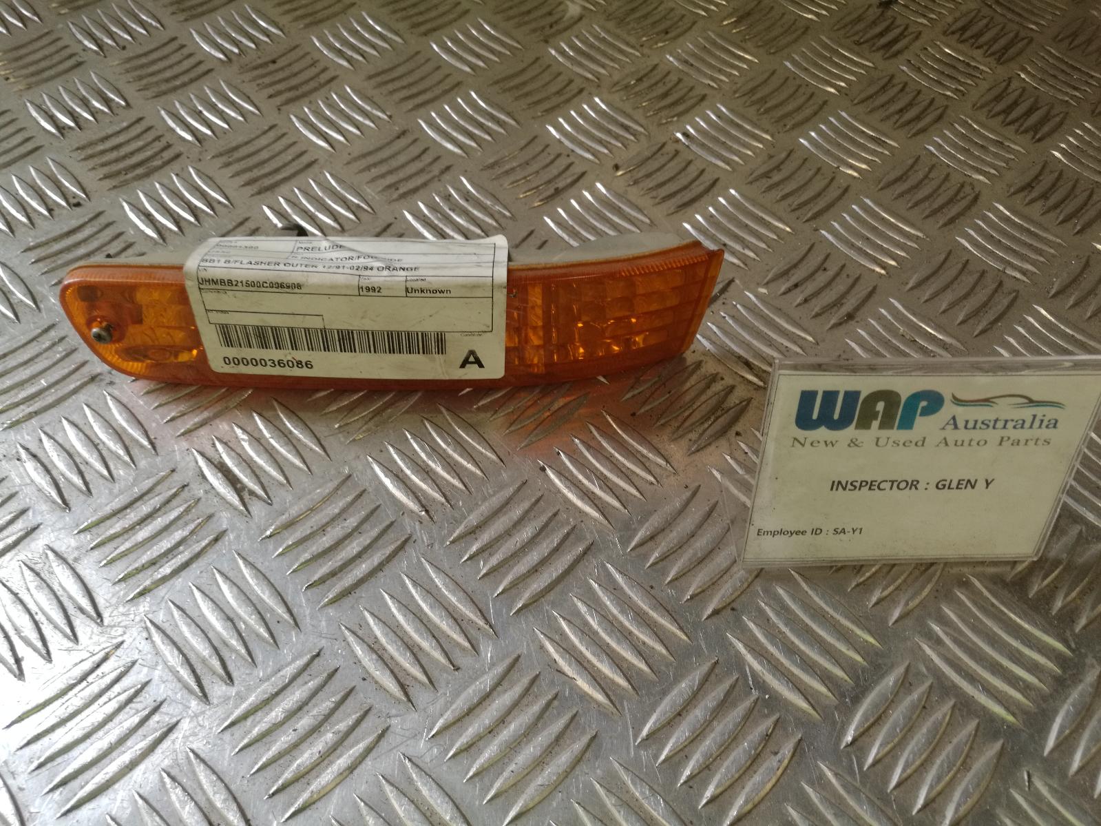 View Auto part Right Indicator/Fog/Side Honda Prelude 1992