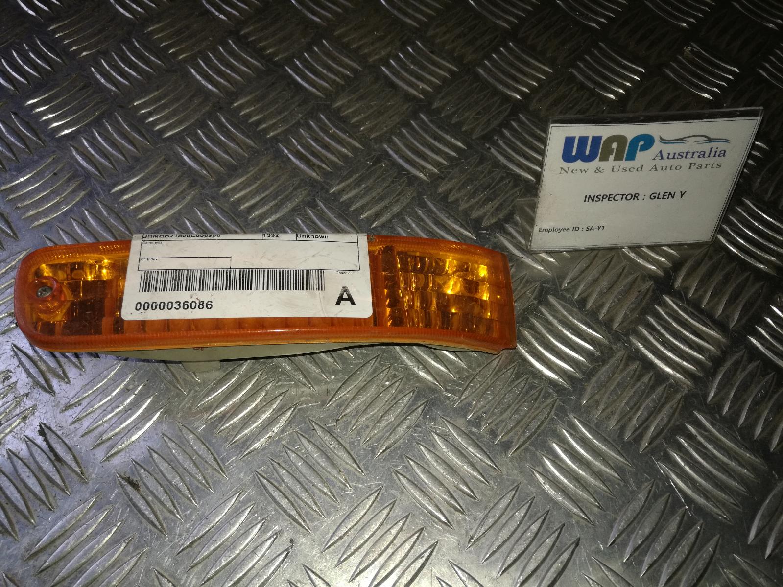 View Auto part Right Indicator/Fog/Side Honda Prelude 1992