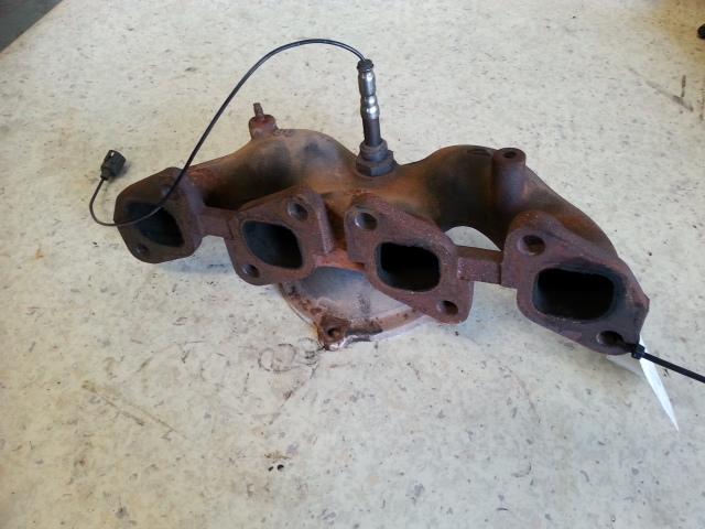 1997 Daihatsu Applause Manifold View Auto part Manifold Daihatsu Applause 1997