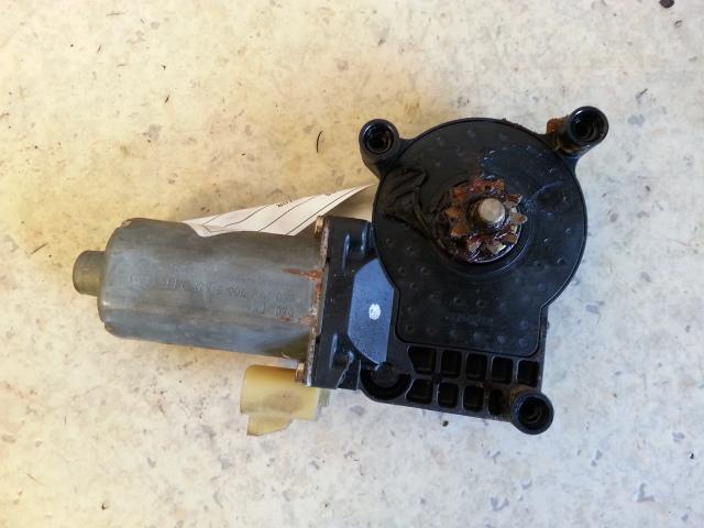 1999 Mercedes M Class Right Front Window Reg/Motor View Auto part Right Front Window Reg/Motor Mercedes M Class 1999