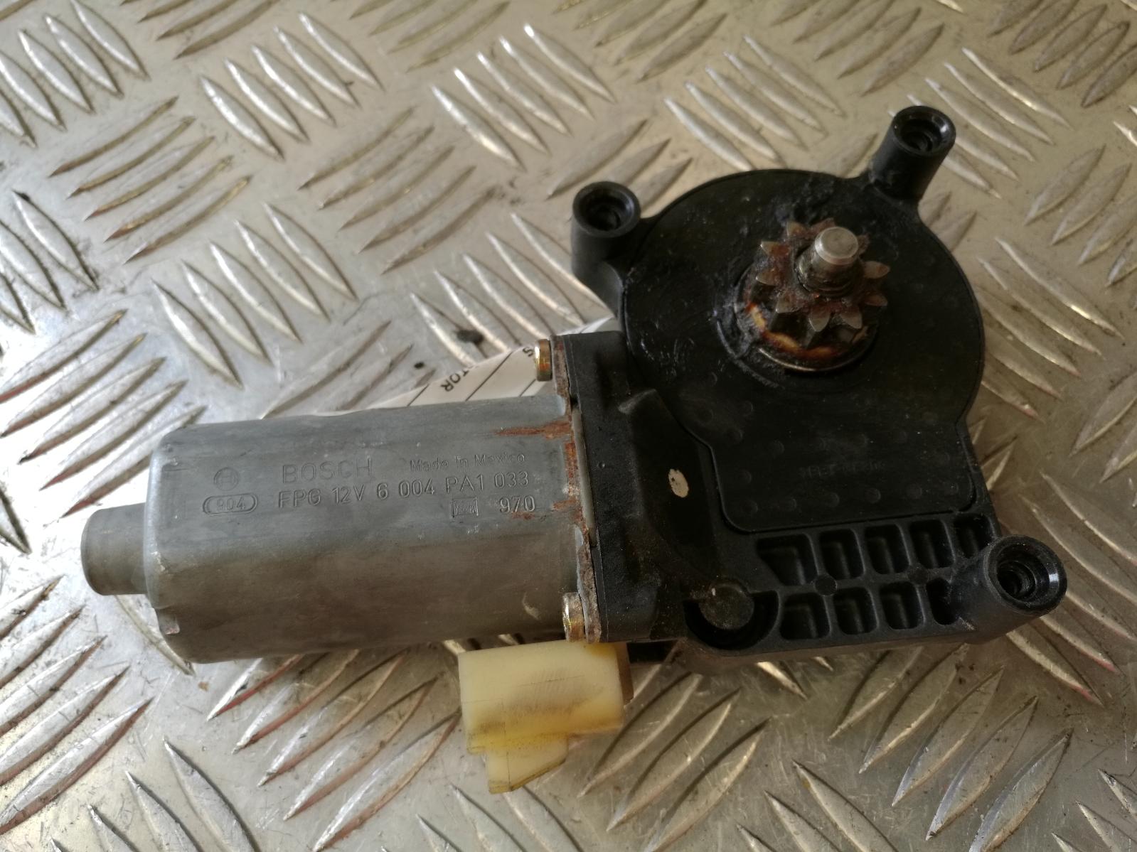 1999 Mercedes M Class Right Front Window Reg/Motor View Auto part Right Front Window Reg/Motor Mercedes M Class 1999
