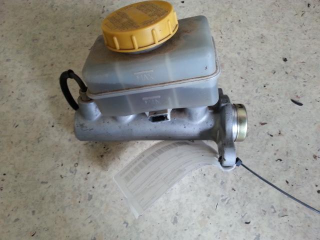 View Auto part Master Cylinder Subaru Forester 2001
