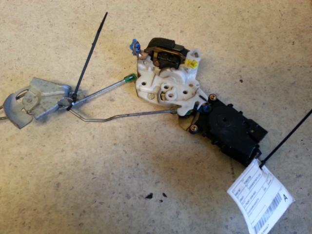 View Auto part Door/Boot/Gate Lock Subaru Forester 2001