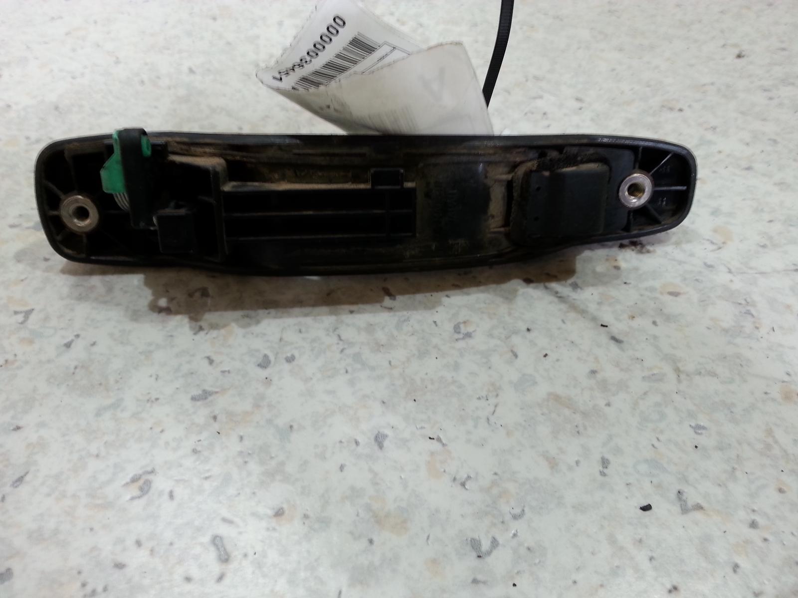 View Auto part Door Handle Subaru Forester 2001