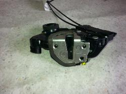 View Auto part Door/Boot/Gate Lock Toyota Yaris 2008
